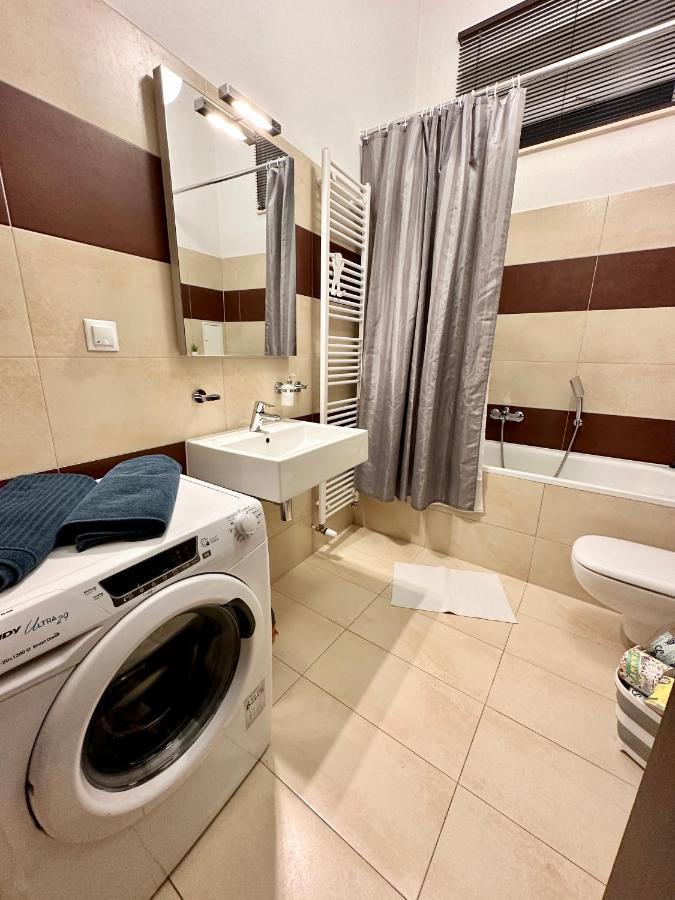 Home Away Main Square Apartment Poprad Exterior photo